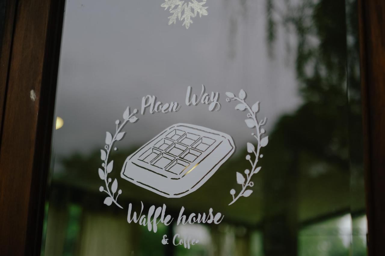 Ploen Pirom Hotel Bangkok Kültér fotó