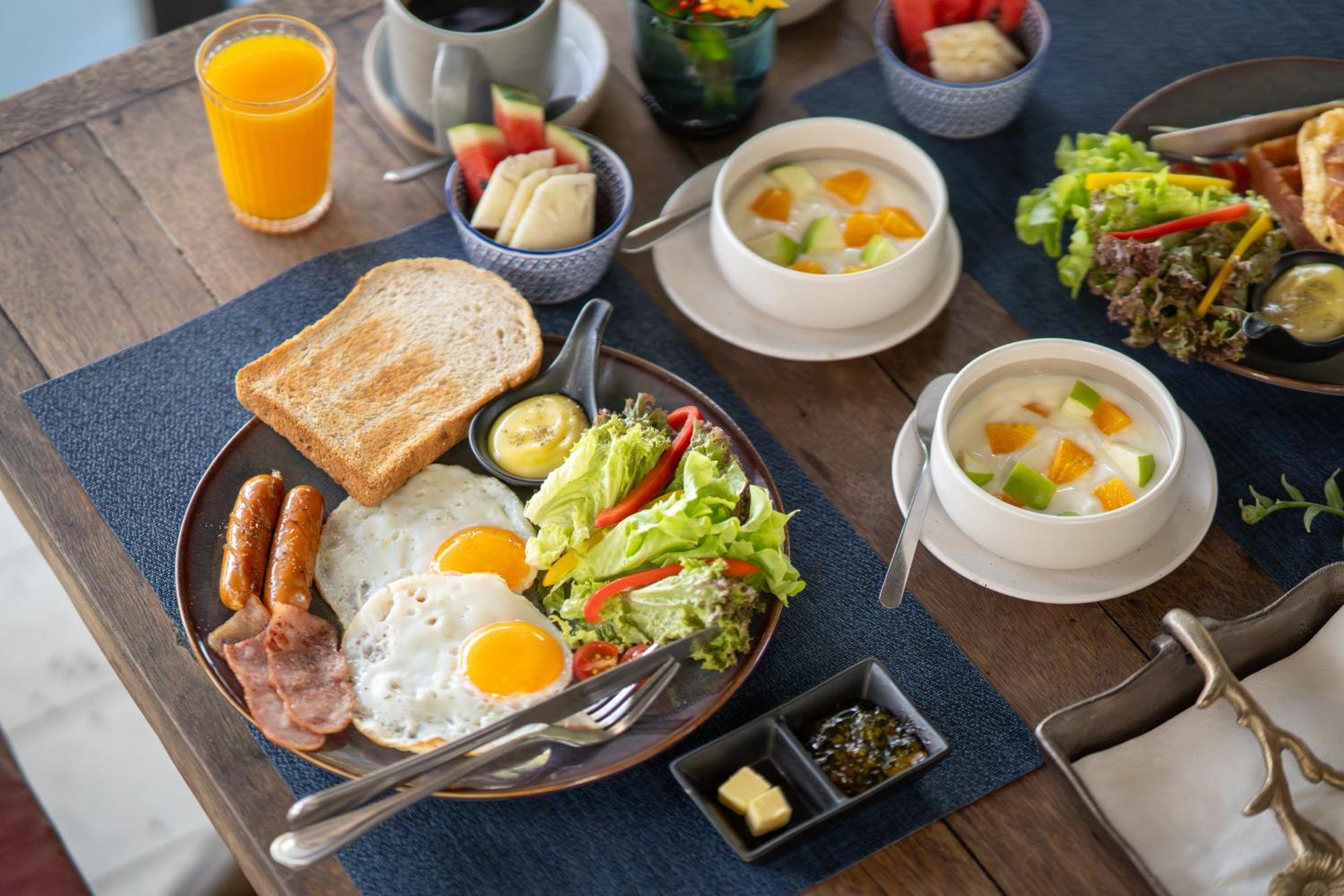 Ploen Pirom Hotel Bangkok Kültér fotó