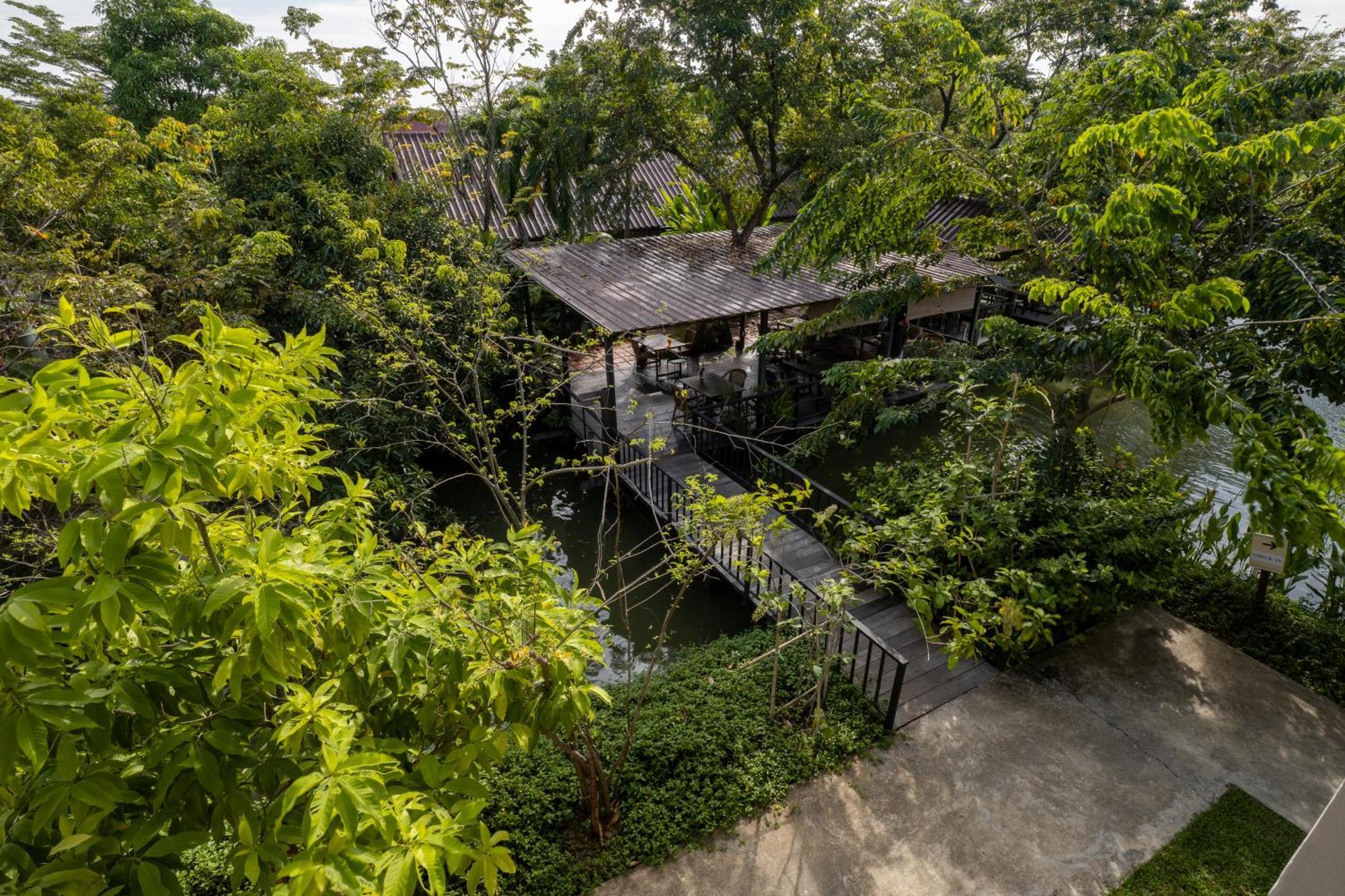 Ploen Pirom Hotel Bangkok Kültér fotó