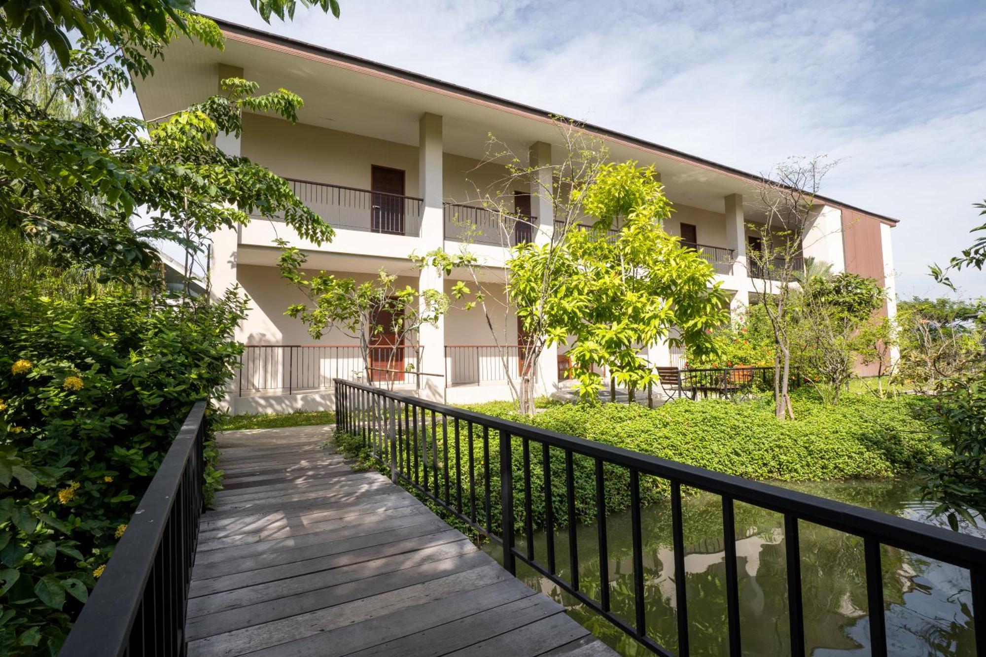 Ploen Pirom Hotel Bangkok Kültér fotó