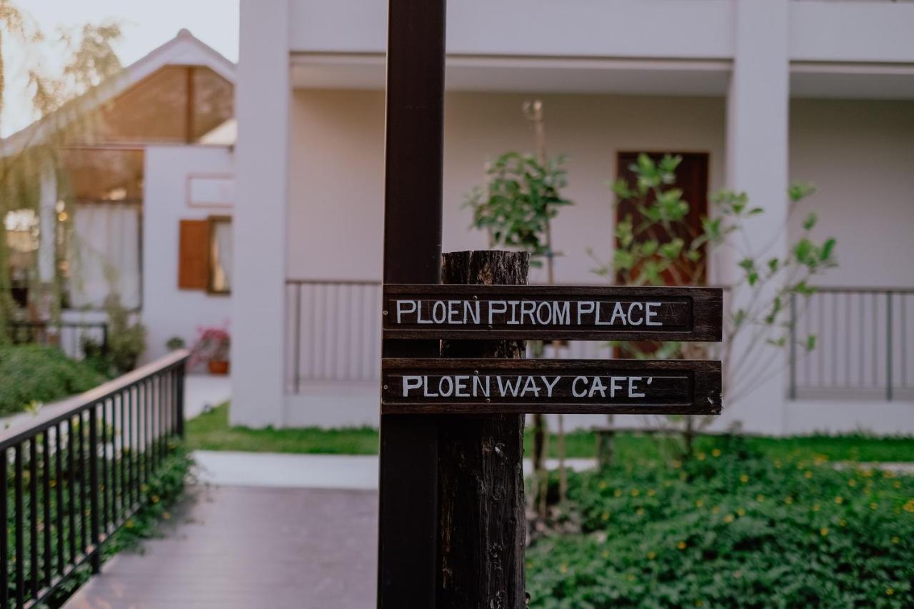 Ploen Pirom Hotel Bangkok Kültér fotó